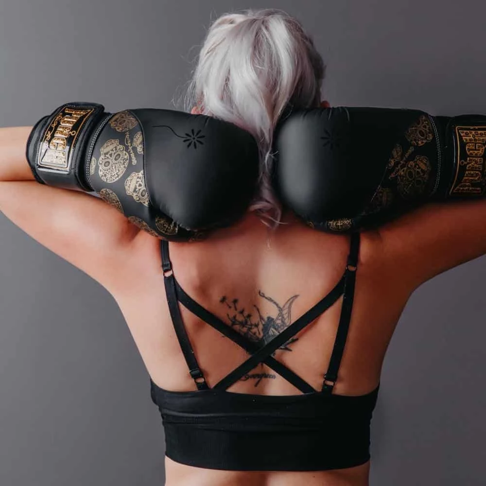 Punch Womens Boxing Gloves Skull Art Black 12oz Limited Edition BOXING / MUAY THAI / MMA 6 Punch Womens Boxing Gloves Skull Art Black 12oz Limited Edition BOXING / MUAY THAI / MMA