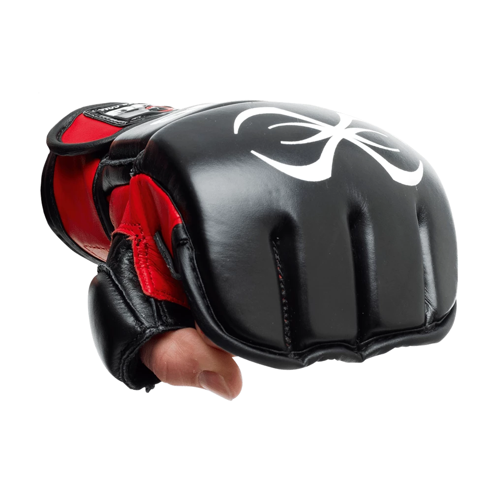 BOXING / MUAY THAI / MMA Sting Aquila Hybrid Leather Training Glove 4 BOXING / MUAY THAI / MMA Sting Aquila Hybrid Leather Training Glove
