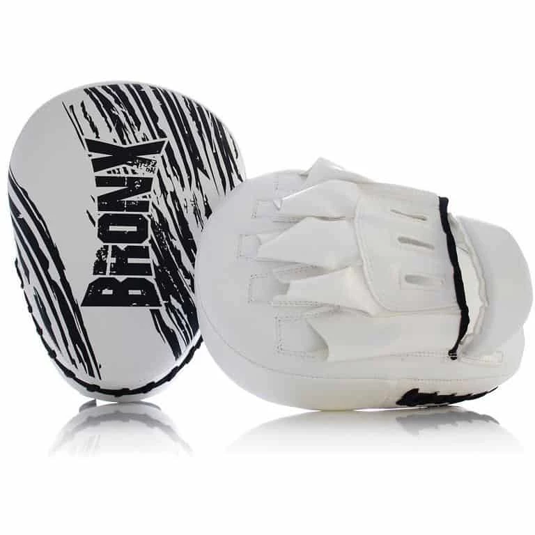 PUNCH Bronx Boxing Combo Pack Set 12oz Boxing Gloves + Focus Pads 5 PUNCH Bronx Boxing Combo Pack Set 12oz Boxing Gloves + Focus Pads