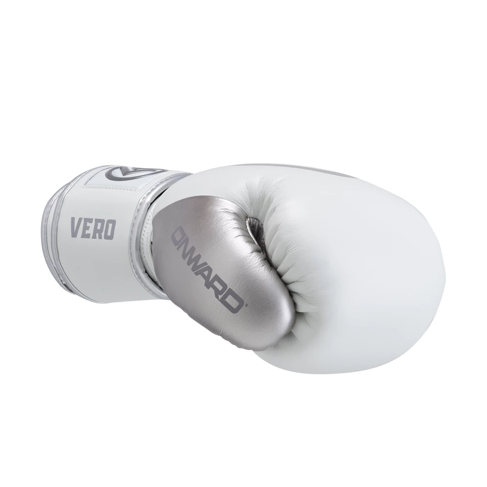 BOXING / MUAY THAI / MMA ONWARD Vero Leather Boxing Gloves 21 BOXING / MUAY THAI / MMA ONWARD Vero Leather Boxing Gloves