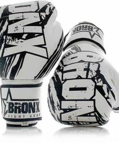 PUNCH Bronx Boxing Combo Pack Set 12oz Boxing Gloves + Focus Pads