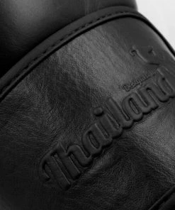 Adidas Muay Thai Gloves Genuine Leather - Black BOXING / MUAY THAI / MMA