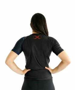 Braus Women’s Rash Guard Short Sleeve – Flags