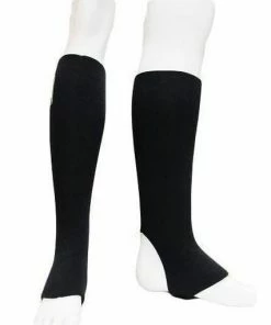 BOXING / MUAY THAI / MMA Morgan Neoprene Competition Shin And Instep Pro Grade